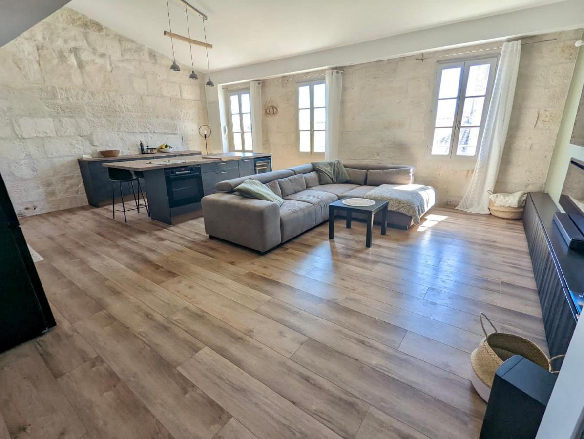 Loft Spacieux Au Coeur Des Remparts D'Aigues-Mortes Exterior photo